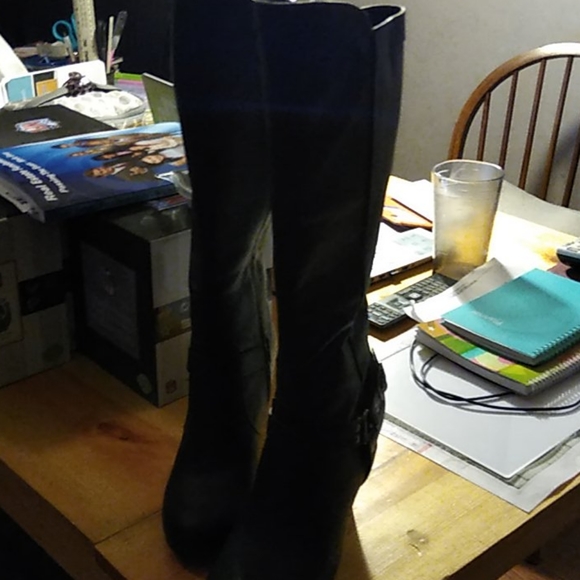 Boots - Picture 2 of 3